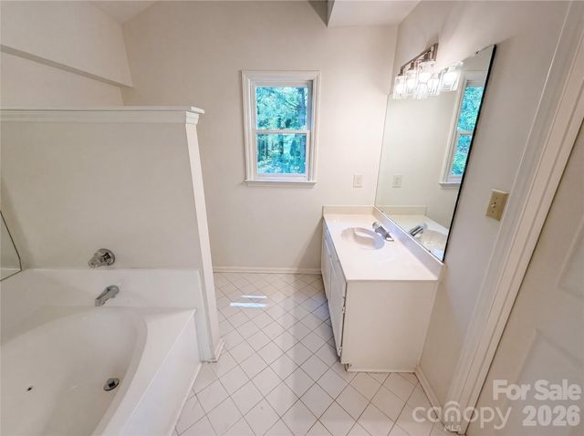 118 Withershinn Drive, Charlotte, NC 28262