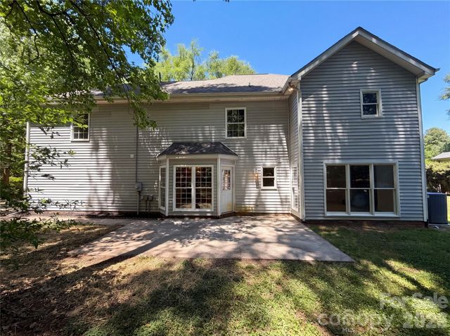 118 Withershinn Drive, Charlotte, NC 28262