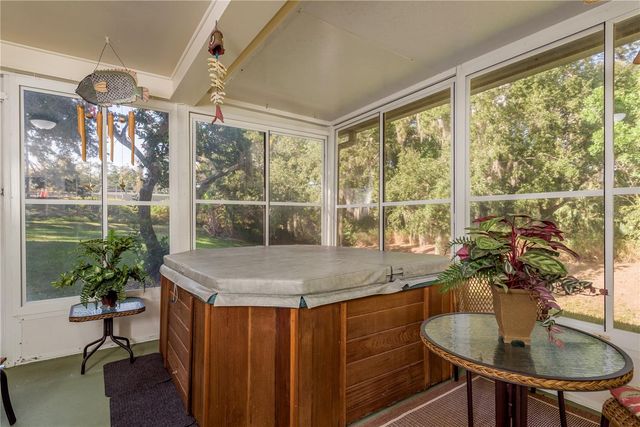 1381 N MCMULLEN BOOTH ROAD 1381, Clearwater, FL 33759