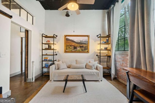 881 Memorial Drive SE 118, Atlanta, GA 30316