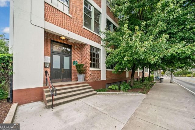 881 Memorial Drive SE 118, Atlanta, GA 30316