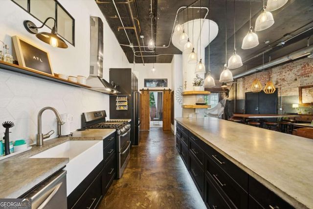881 Memorial Drive SE 118, Atlanta, GA 30316