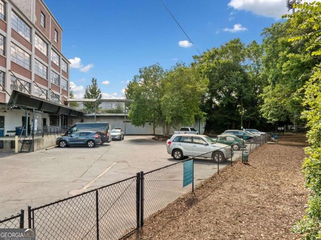 881 Memorial Drive SE 118, Atlanta, GA 30316