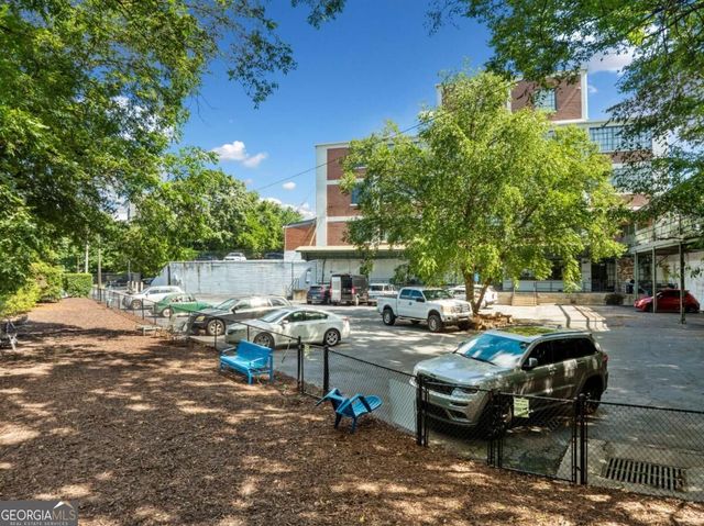 881 Memorial Drive SE 118, Atlanta, GA 30316