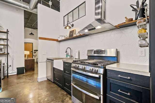 881 Memorial Drive SE 118, Atlanta, GA 30316