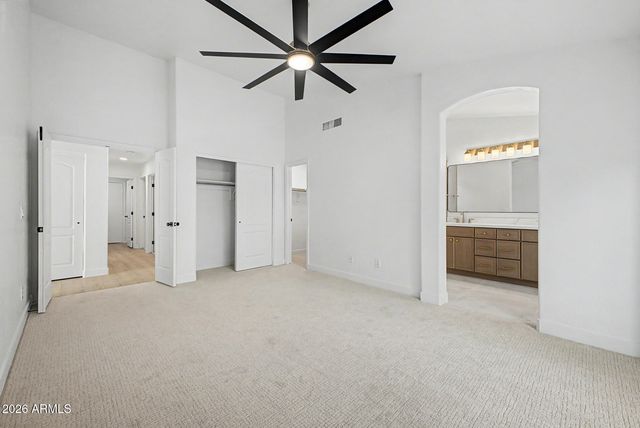 5027 E VAUGHN Drive, Phoenix, AZ 85044