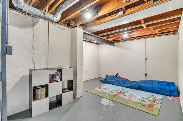 2784 Page Avenue, Ann Arbor, MI 48104