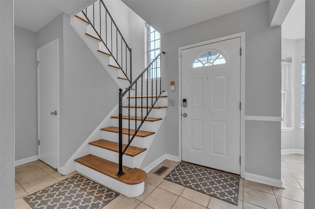 2784 Page Avenue, Ann Arbor, MI 48104