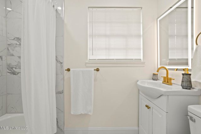 1218 Springdale Drive, Jackson, MS 39211