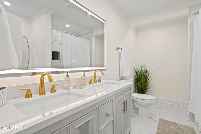 1218 Springdale Drive, Jackson, MS 39211