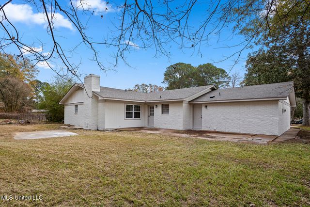 1218 Springdale Drive, Jackson, MS 39211