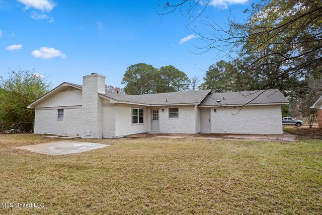 1218 Springdale Drive, Jackson, MS 39211