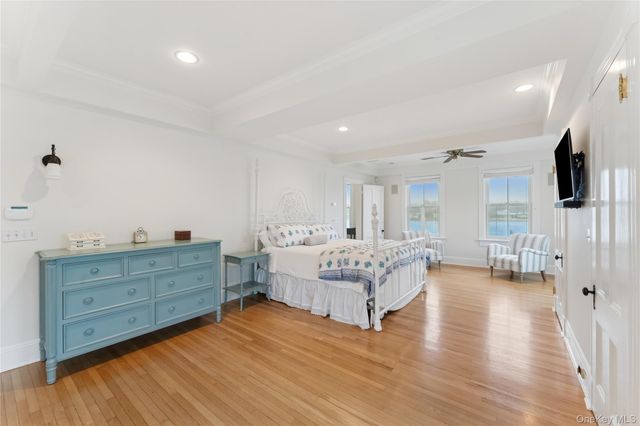 127 Senix Avenue, Center Moriches, NY 11934