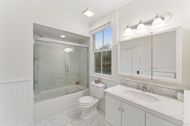 127 Senix Avenue, Center Moriches, NY 11934