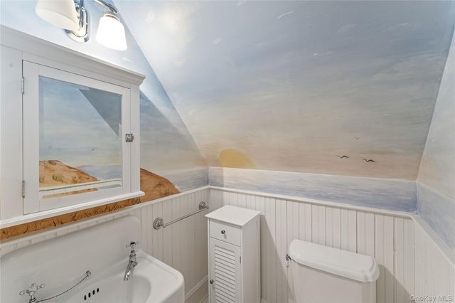 127 Senix Avenue, Center Moriches, NY 11934