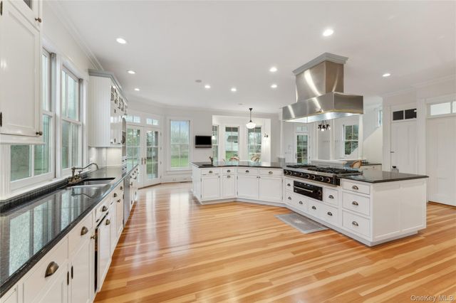 127 Senix Avenue, Center Moriches, NY 11934