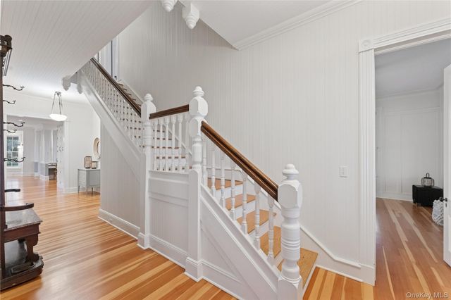 127 Senix Avenue, Center Moriches, NY 11934