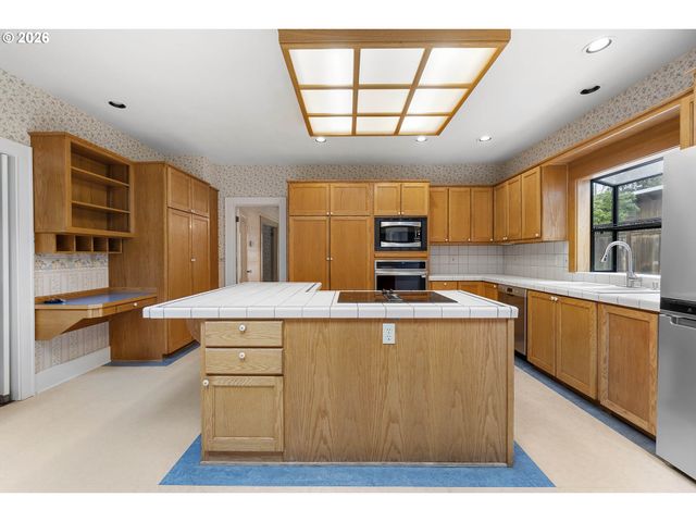 2830 Sw MULTNOMAH Blvd, Portland, OR 97219