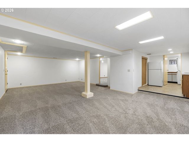 2830 Sw MULTNOMAH Blvd, Portland, OR 97219