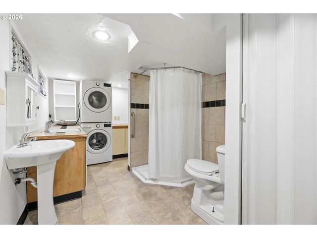 2830 Sw MULTNOMAH Blvd, Portland, OR 97219