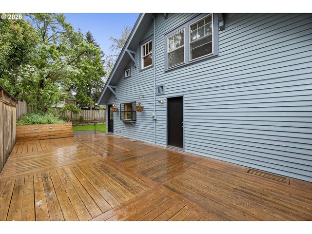 2830 Sw MULTNOMAH Blvd, Portland, OR 97219