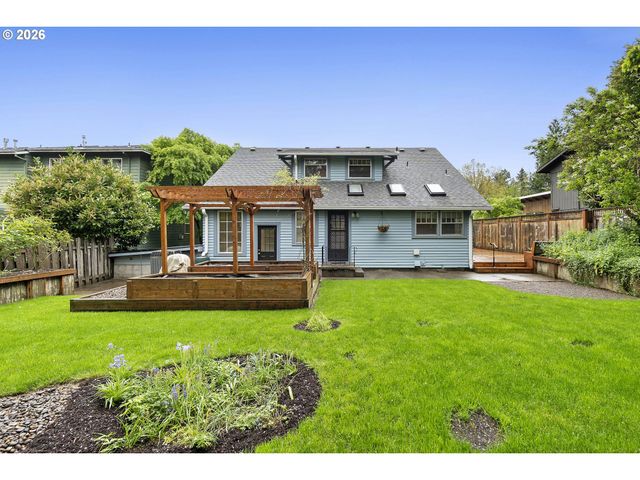 2830 Sw MULTNOMAH Blvd, Portland, OR 97219