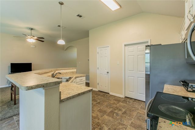 2813 BURLINGTON, Temple, TX 76504