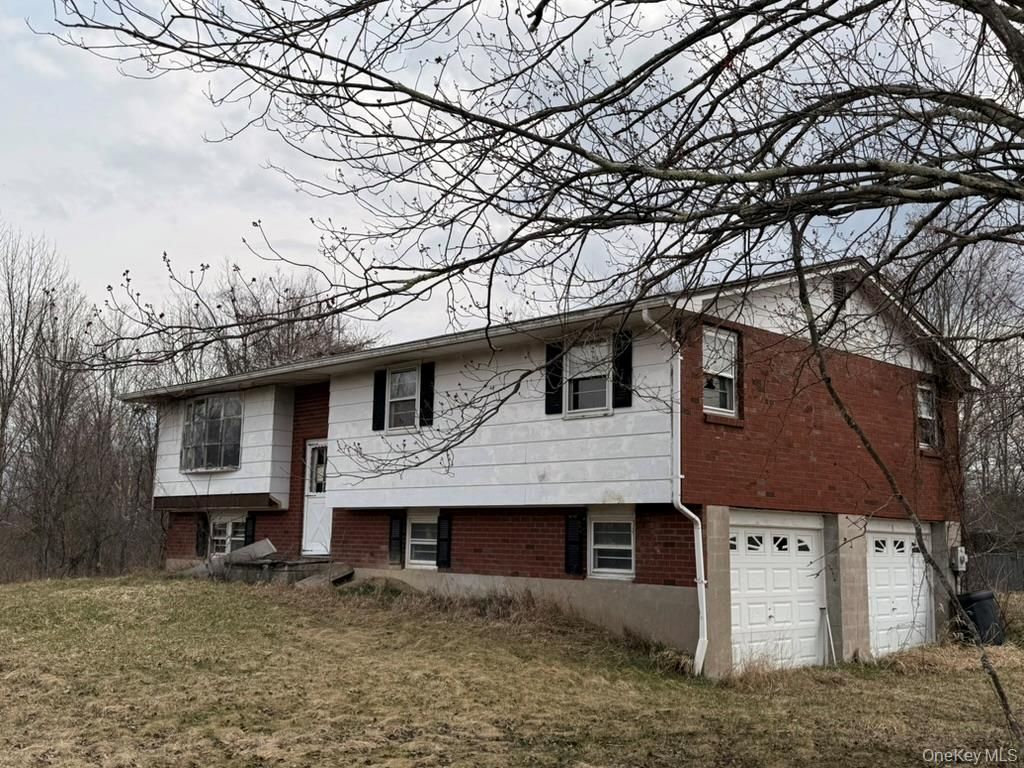 6 Stokes Lane, Gardiner, NY 12525
