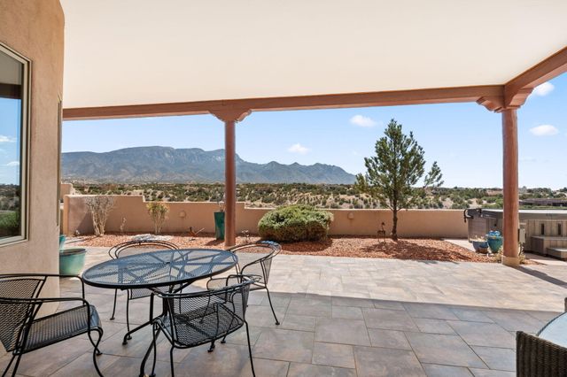 50 Anasazi Trails Loop, Placitas, NM 87043