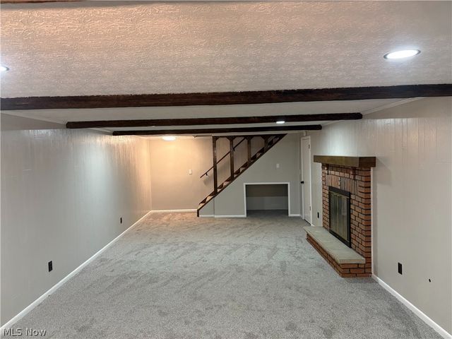 1333 Clarence Street NW, Uniontown, OH 44685