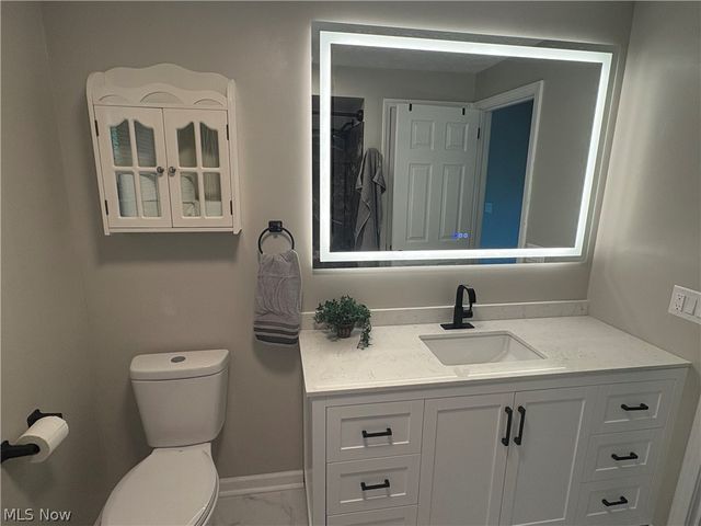 1333 Clarence Street NW, Uniontown, OH 44685
