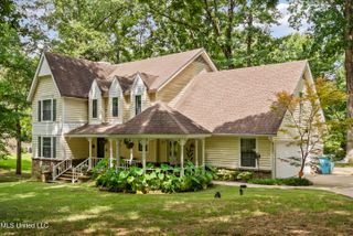 7155 Country Oak Drive, Southaven, MS 38672