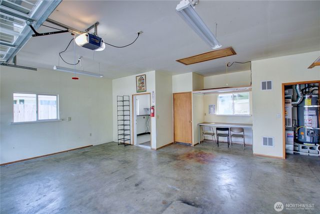 1709 2nd St, Marysville, WA 98270