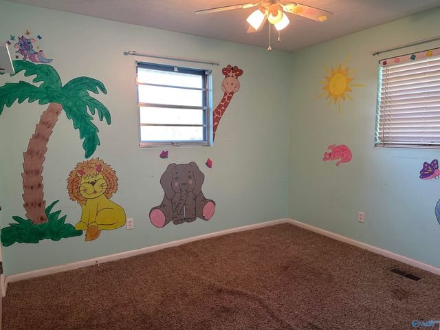 618 Becky Allen Circle, Rainbow City, AL 35906