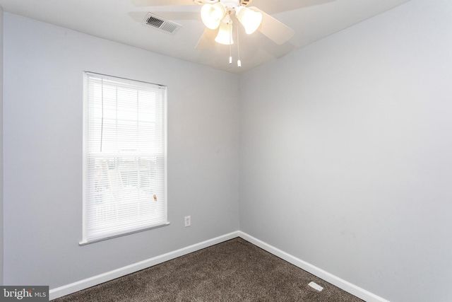 10 BLACKFOOT, Middle River, MD 21220