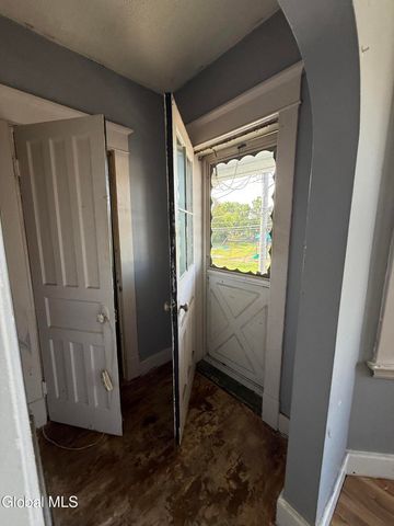 1005 Congress Street, Schenectady, NY 12303