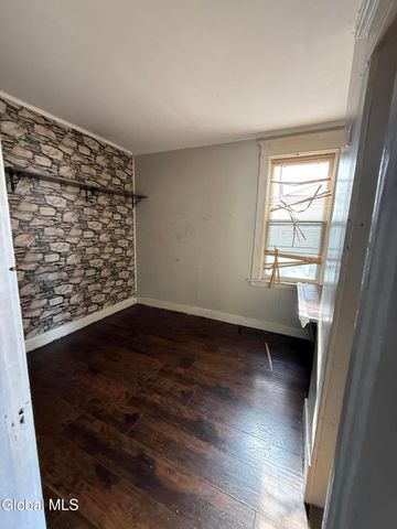 1005 Congress Street, Schenectady, NY 12303