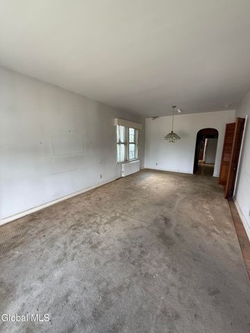 1005 Congress Street, Schenectady, NY 12303