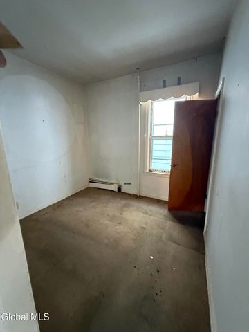 1005 Congress Street, Schenectady, NY 12303