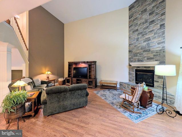 14076 ALBERT WAY, Gainesville, VA 20155