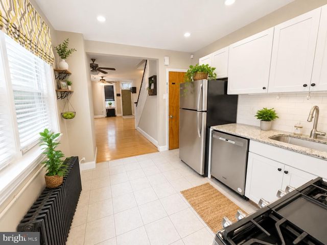 4651 SMICK ST, Philadelphia, PA 19127
