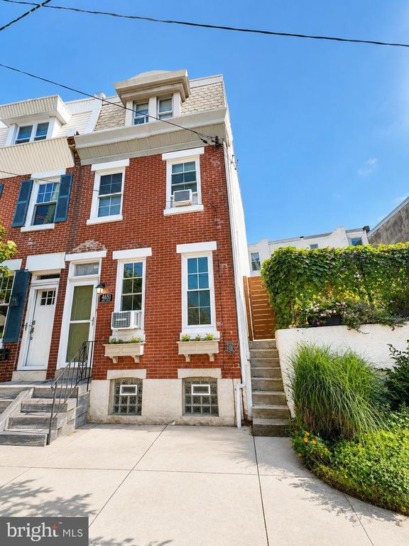 4651 SMICK ST, Philadelphia, PA 19127