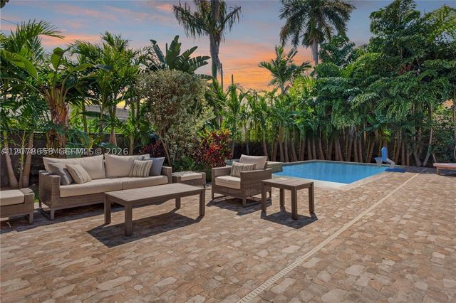 1360 98th St, Bay Harbor Islands, FL 33154