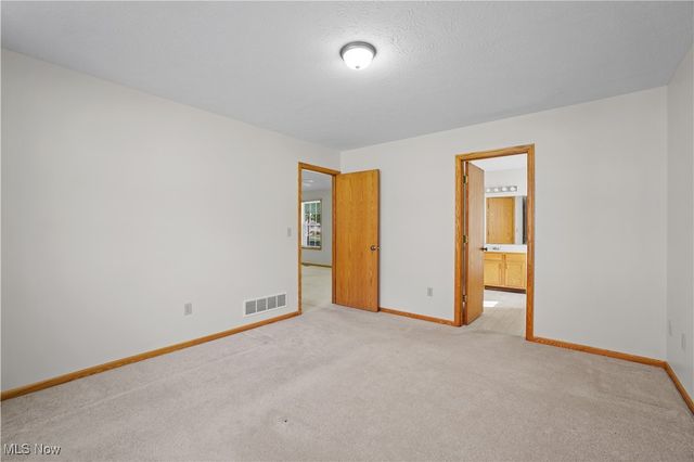 7106 NE Woodell Avenue, Canton, OH 44721