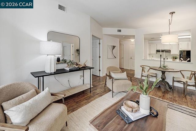 1860 Tice Creek Dr 1119, Walnut Creek, CA 94595