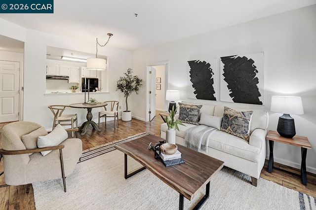 1860 Tice Creek Dr 1119, Walnut Creek, CA 94595