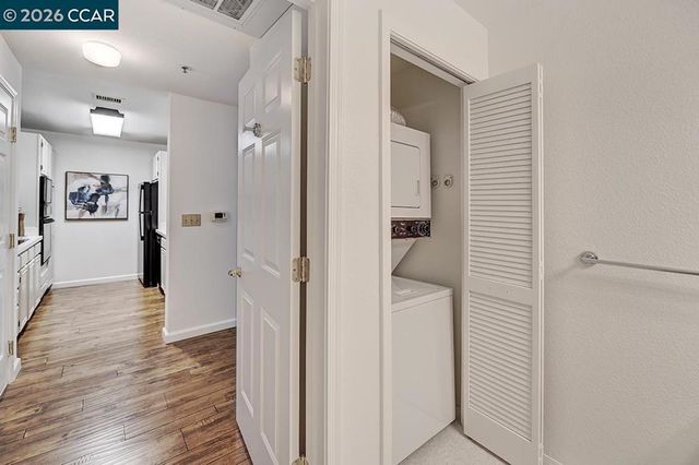 1860 Tice Creek Dr 1119, Walnut Creek, CA 94595