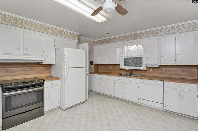 1125 Indian Fork Road, Chapin, SC 29036