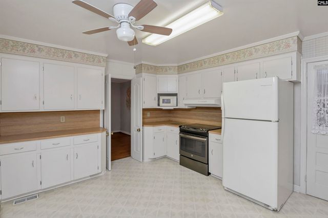 1125 Indian Fork Road, Chapin, SC 29036