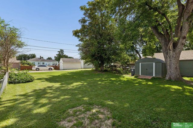 3227 6th Avenue, Council Bluffs, IA 51501